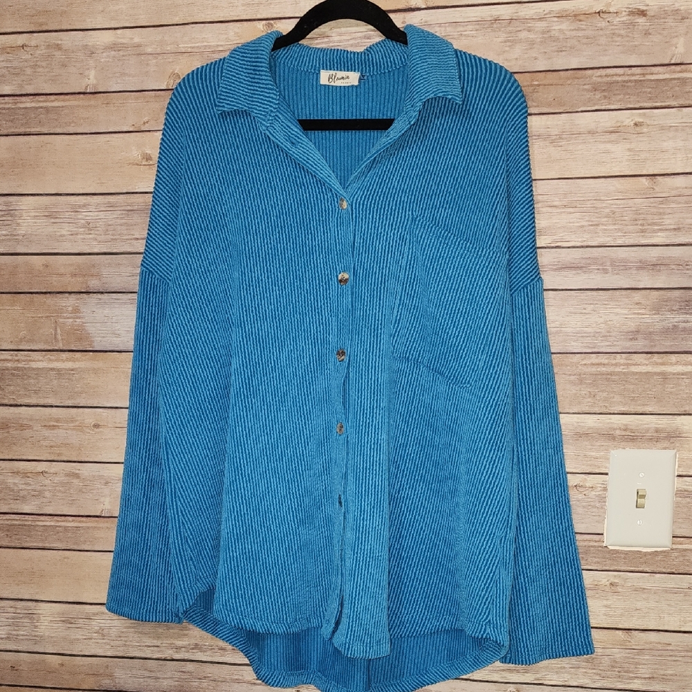 Blumin Button-Up Shirt